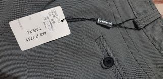 pantalone nuovo ottimo tessuto leggero