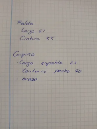 traje fallera con manteletas