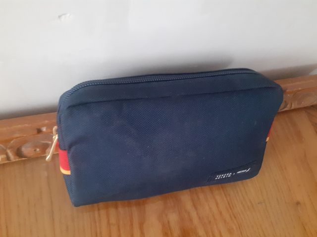 Neceser IBERIA distintos modelos, precio unitario