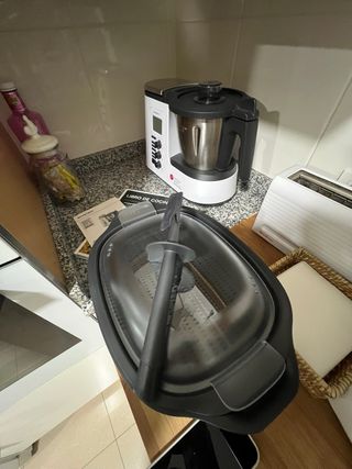 Robot monsieur cuisine edition plus A ESTRENAR
