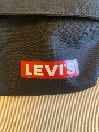 Riñonera Levis