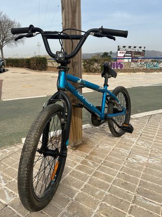 BICI BMX B'TWIN X-UP+