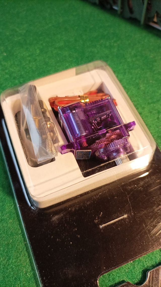 Aeromodelismo avion Mini Servo Turnigy BB380MC