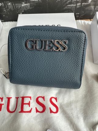 Liquidación !! Carteras Guess