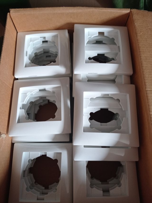 Embellecedor de enchufe