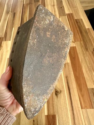 Plancha antigua hierro