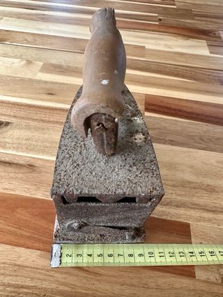 Plancha antigua hierro