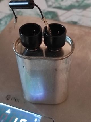 Capacigador Microondas 2100V