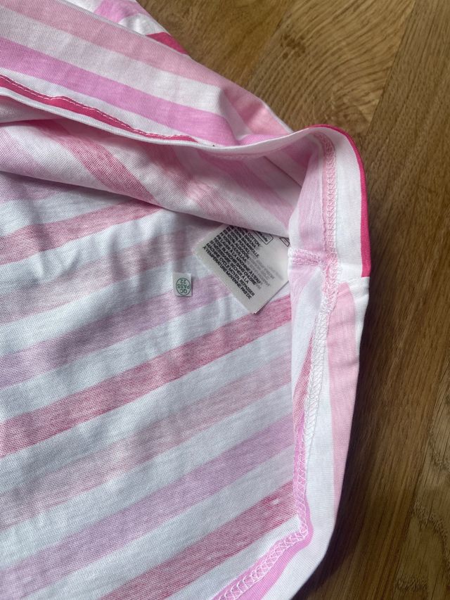 Vestido manga corta. H&M. Talla 6-8 años