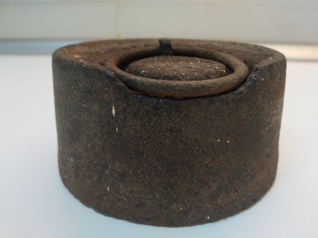 Pes de bàscula antic