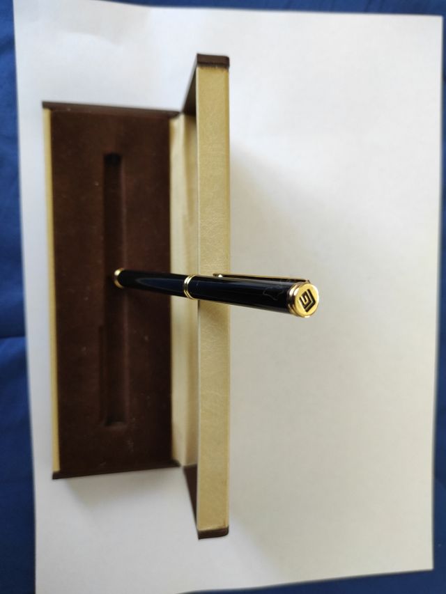 Penna a sfera vintage Guy Laroche