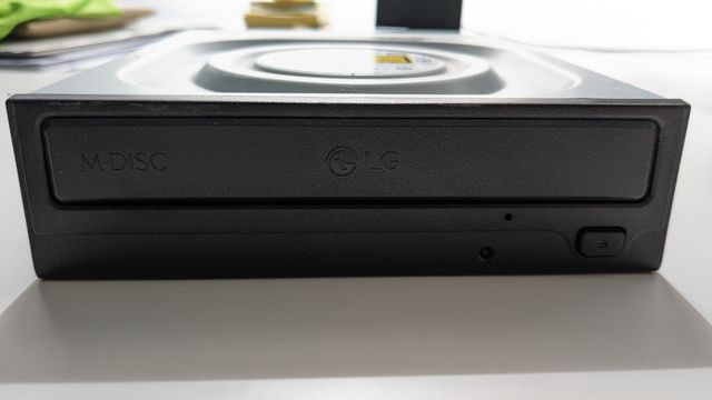 Grabadora DVD-RW internal SATA negra LG