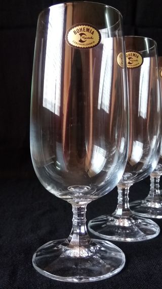 Cristalería de Bohemia. nuevo con etiquetas. copas