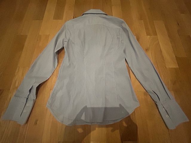 Camisa azul de rayas Benetton