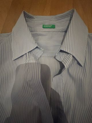 Camisa azul de rayas Benetton