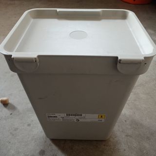 Papelera autocaravana