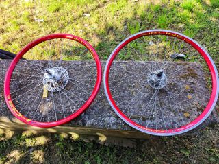 coppia di Ruote 26X190 completo di Ruota Libera 8V