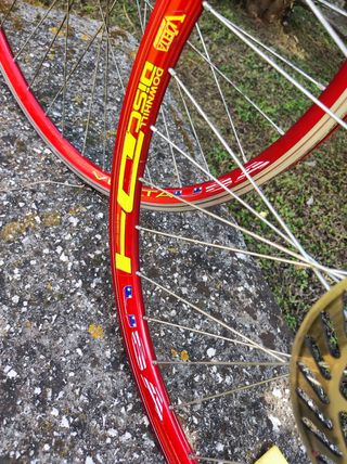 coppia di Ruote 26X190 completo di Ruota Libera 8V