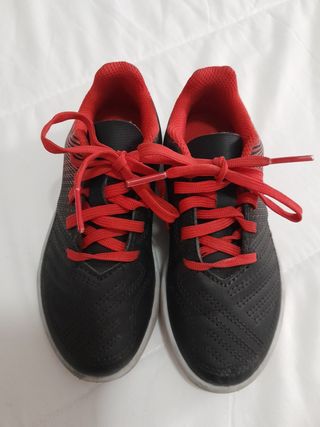 Botas de fútbol sala niño Kipsta