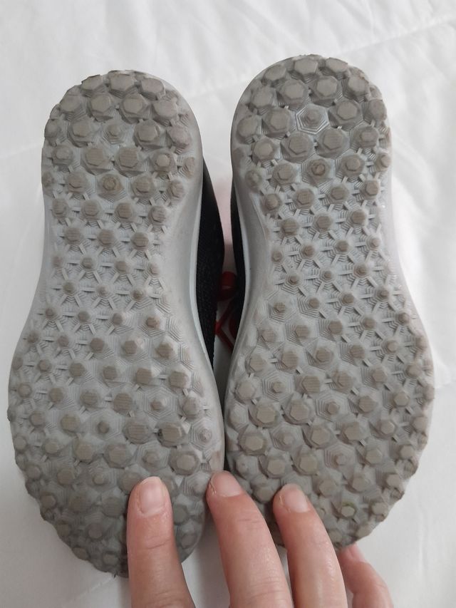 Botas de fútbol sala niño Kipsta