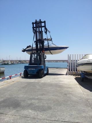 Barco fueraborda bayliner