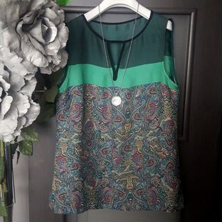 Top Paisley M/L