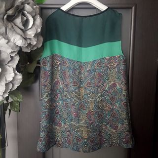 Top Paisley M/L