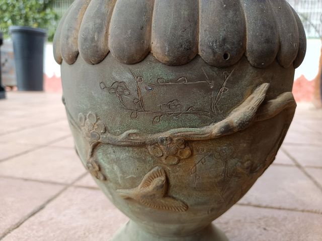 Jarrón Decorativo en latón