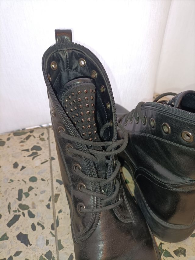 Botas negras 38