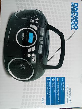 Radio, CD, Cassette y USB Daewoo 
