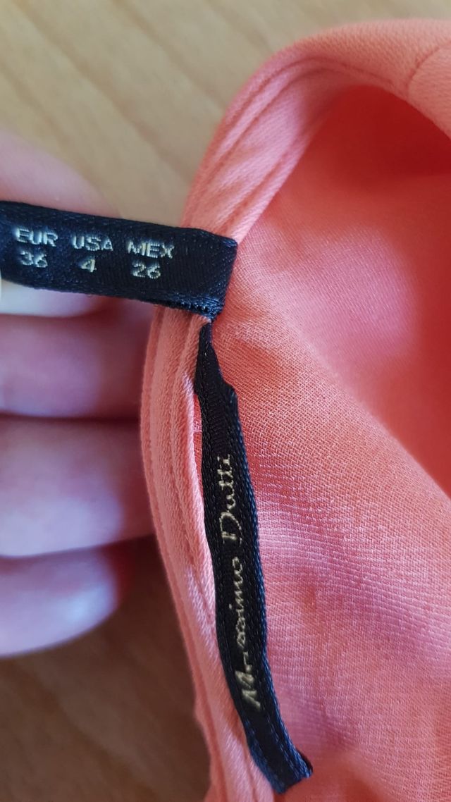 vestido corto de Massimo Dutti