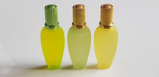 Escada  edición limitada miniaturas de perfume.