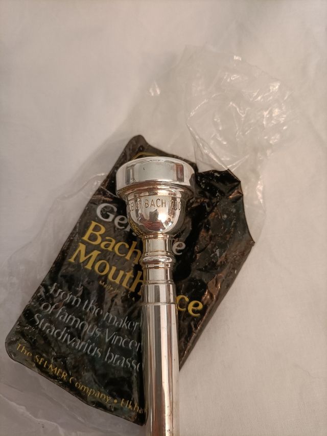 Boquilla Bach de trompeta 20 C