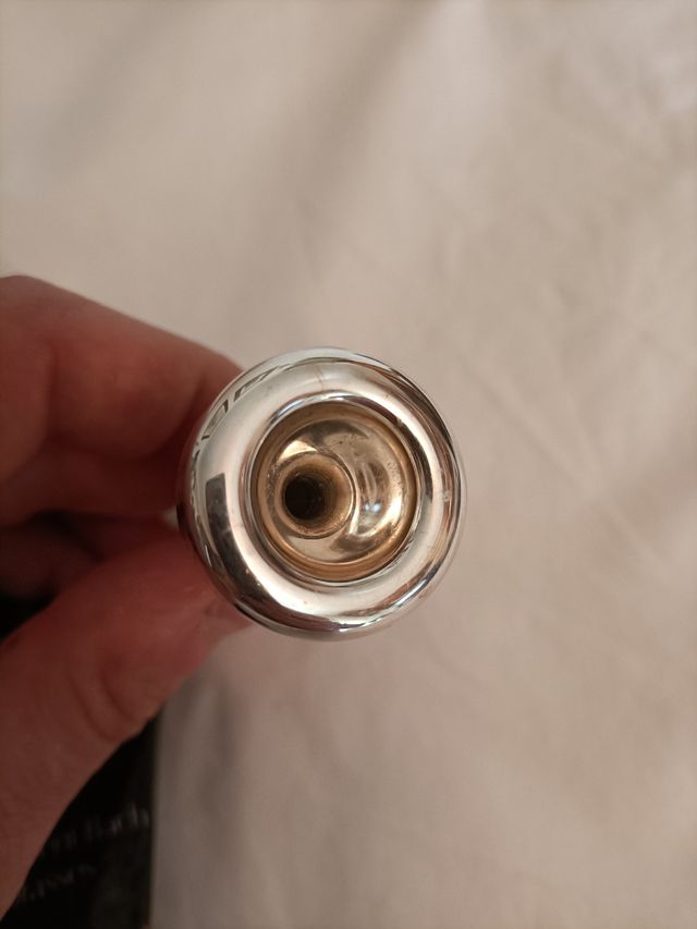 Boquilla Bach de trompeta 20 C