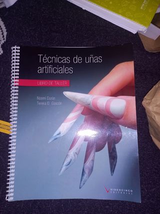 Libros 2°Grado Medio Estética