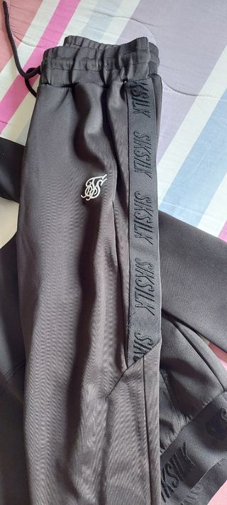 Chandals Siksilk