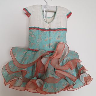 Traje de gitana niña talla 3