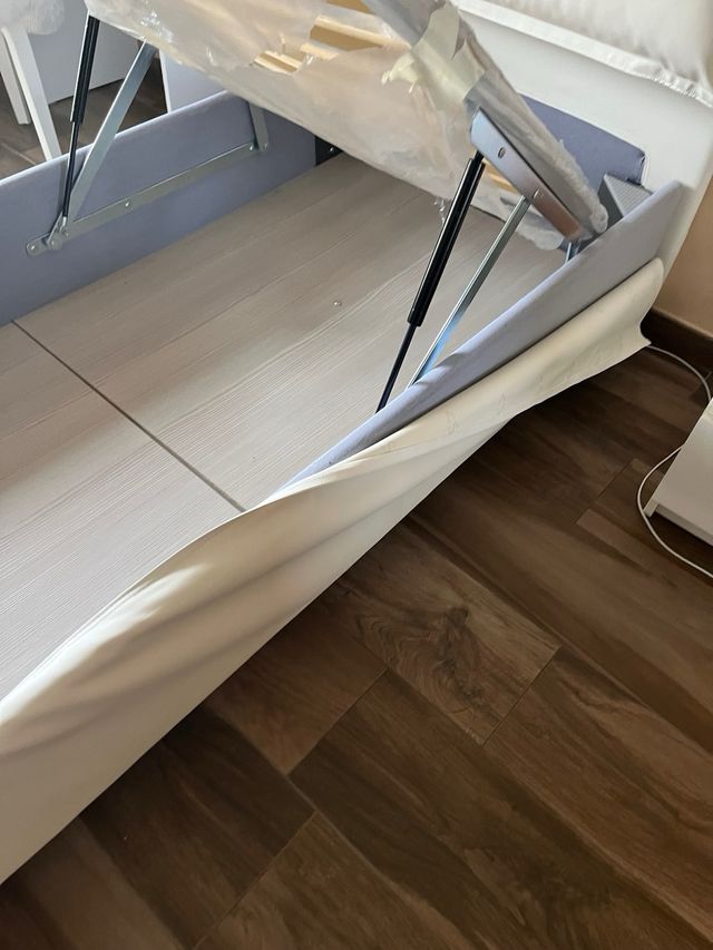 Letto singolo a cassettone