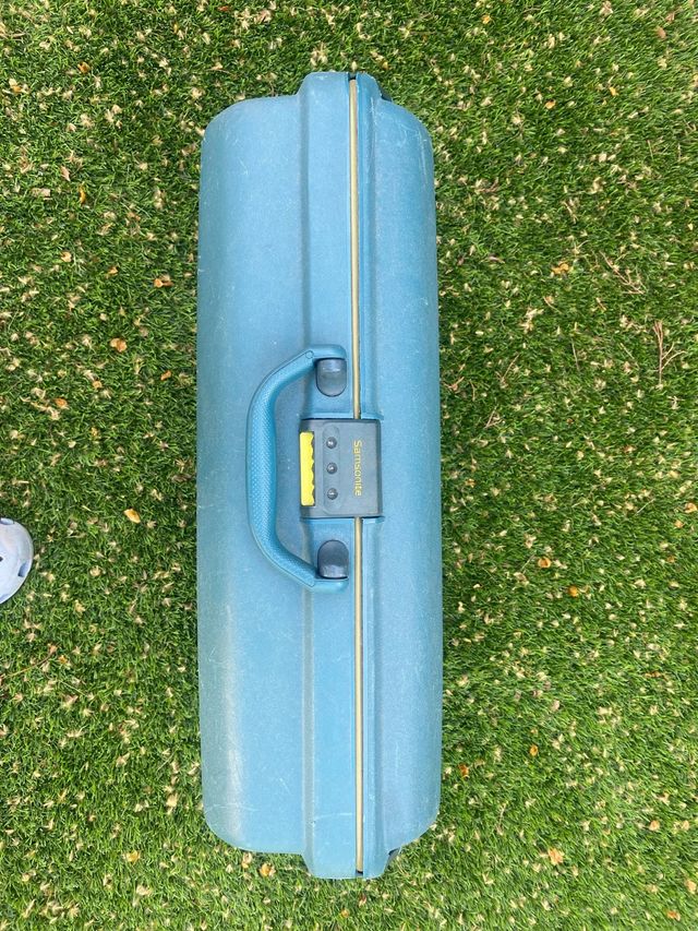 Maleta samsonite.