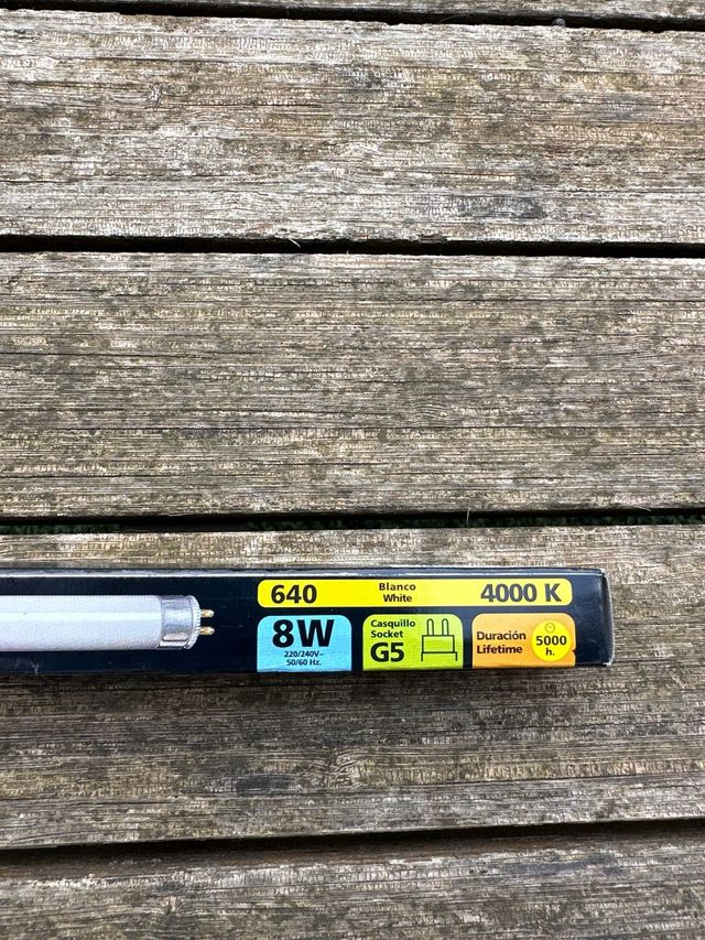 Mini fluorescente blanco