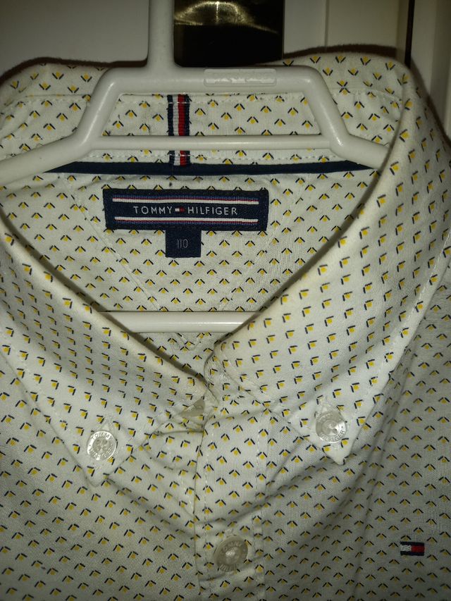 TOMMY HILFIGER 5 AÑOS