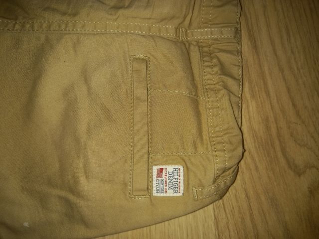 TOMMY HILFIGER 5 AÑOS