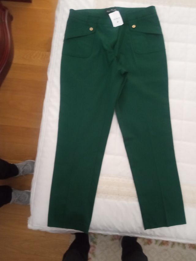 Pantalón verde de señora