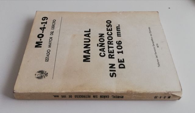 Manual cañón sin retroceso de 106 mm