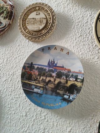 Platos decorativos de viajes