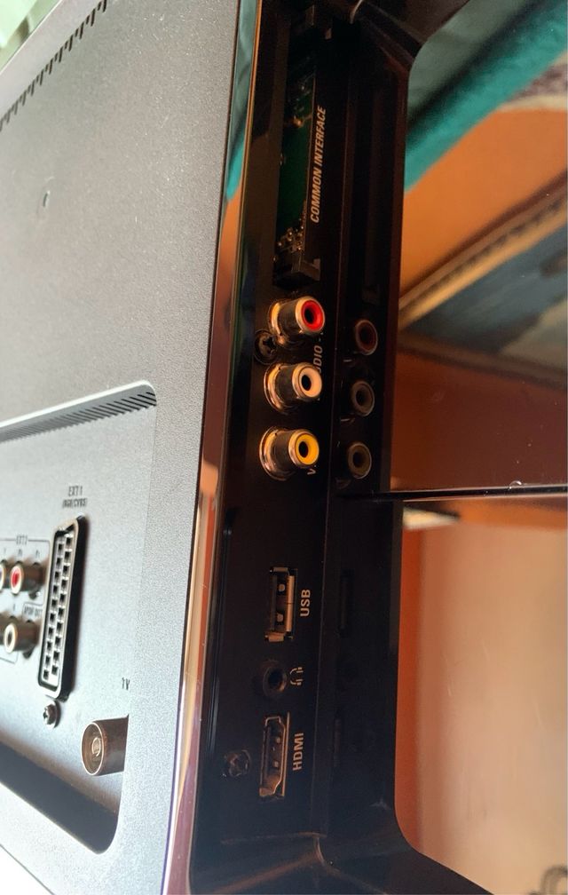 Tv Philips Led 26”