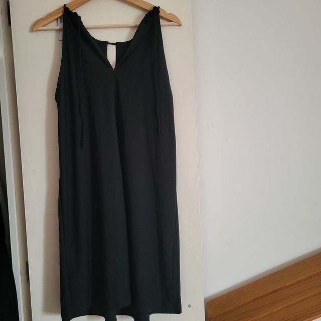 MANGO Vestido negro M sin estrenar