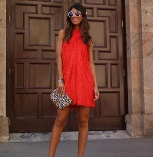 Vestido corto flecos