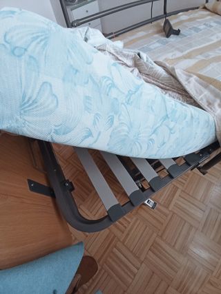 Cama ajustable articulada