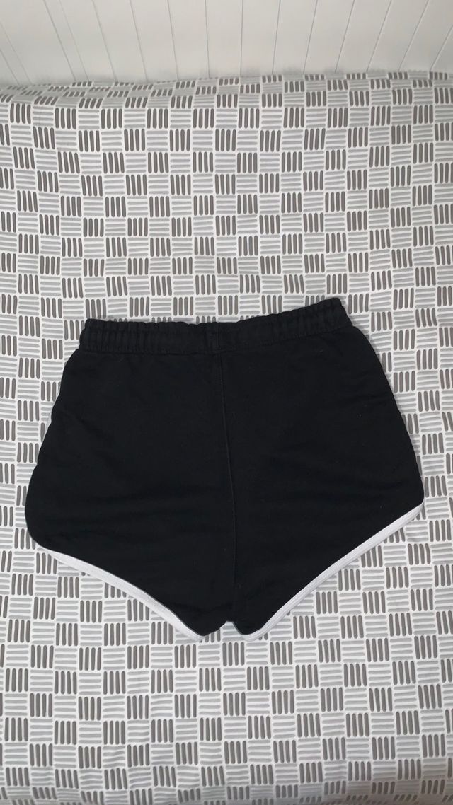 Short deportivo